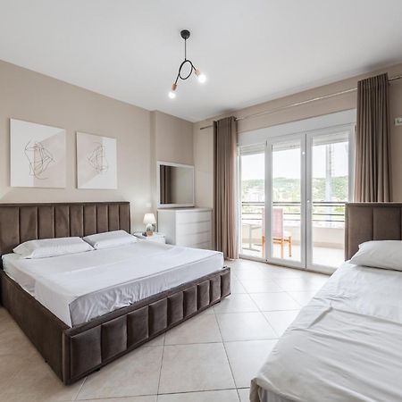 City Center Apartments By Kondo Stays Vlorë Esterno foto