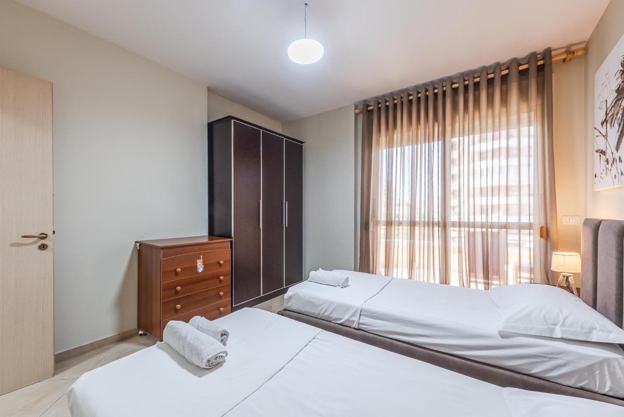 City Center Apartments By Kondo Stays Vlorë Esterno foto
