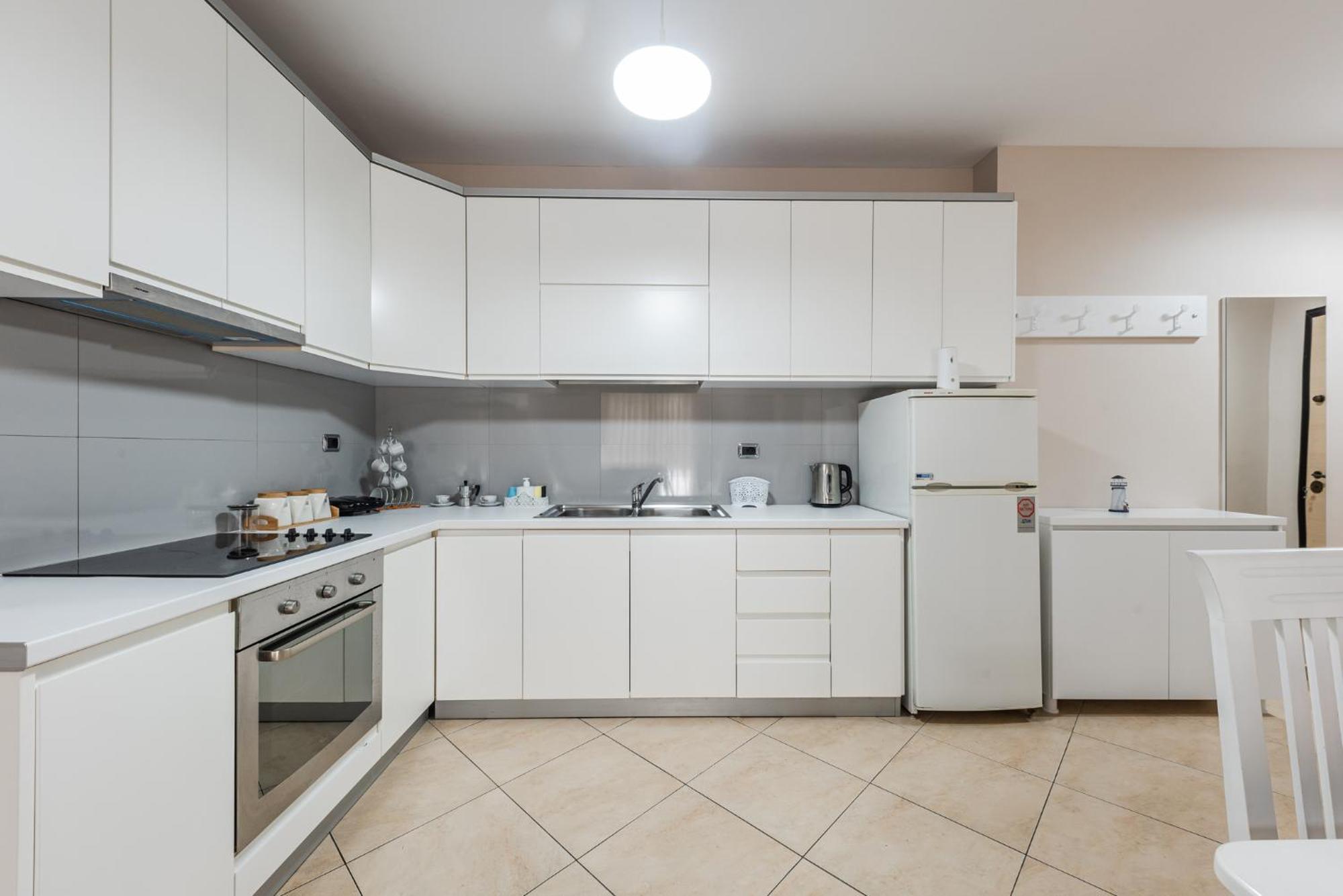 City Center Apartments By Kondo Stays Vlorë Esterno foto