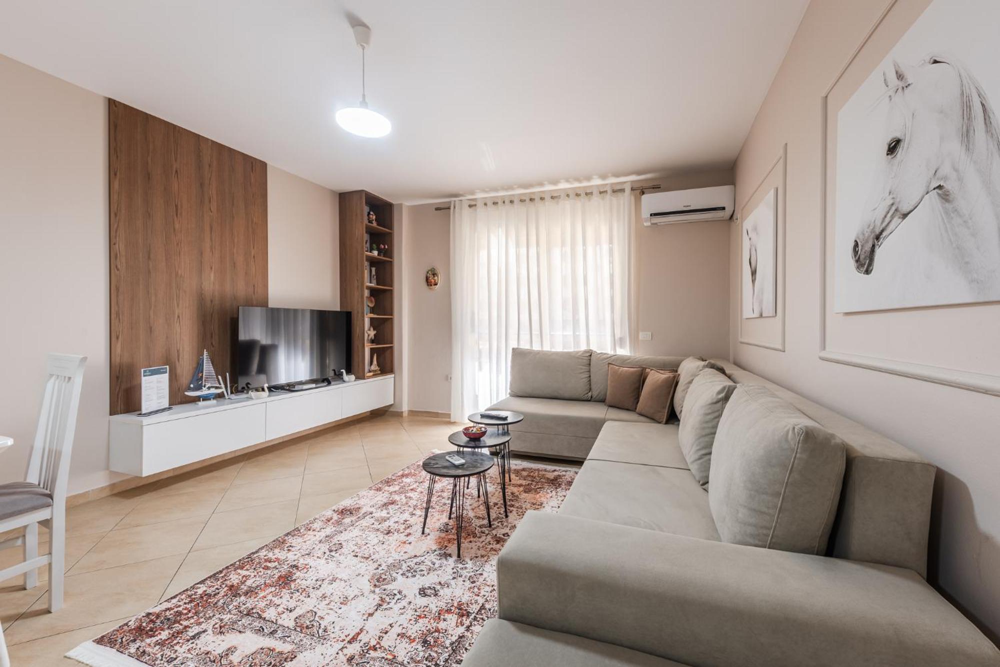 City Center Apartments By Kondo Stays Vlorë Esterno foto