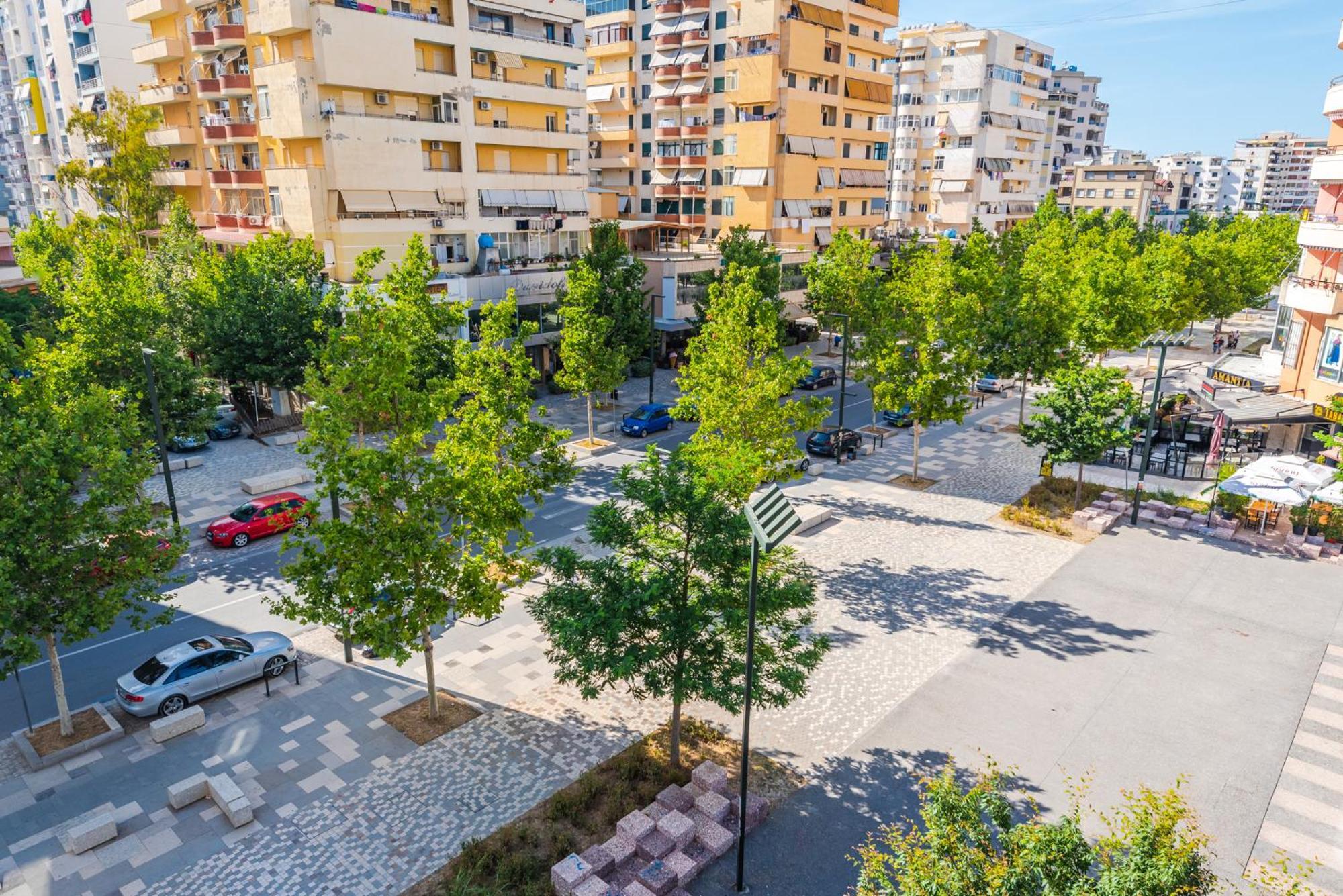 City Center Apartments By Kondo Stays Vlorë Esterno foto